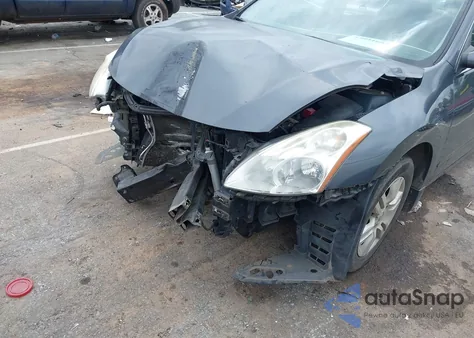 2011 Nissan Altima 2.5 S z USA, uszkodzony, nr VIN 1N4AL2AP8BC119604